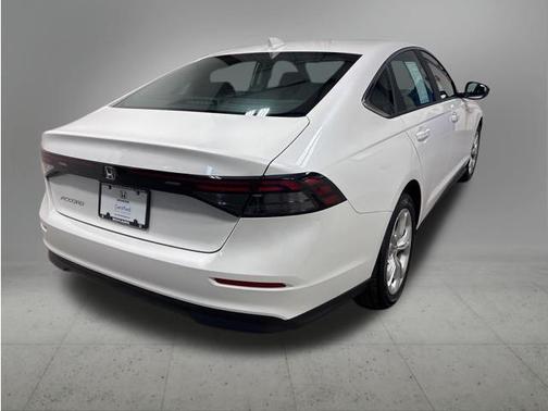 Platinum White Pearl 2024 Honda Accord LX 1.5T