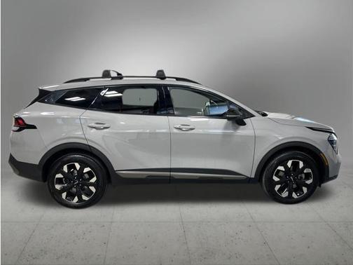 Wolf Gray 2024 Kia Sportage X-Line