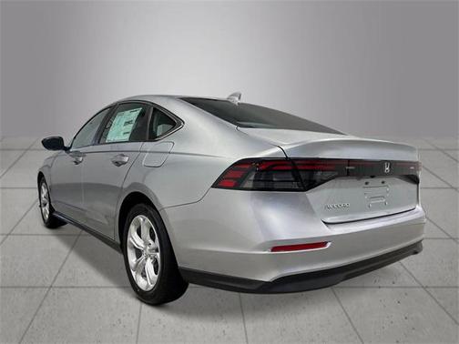 2025 Honda Accord LX 1.5T