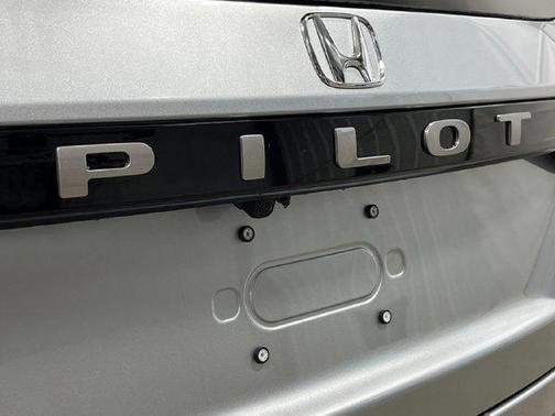 Gray 2026 Honda Pilot EX-L