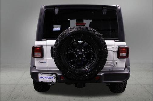 Bright White Clearcoat 2025 Jeep Wrangler 4xe Willys