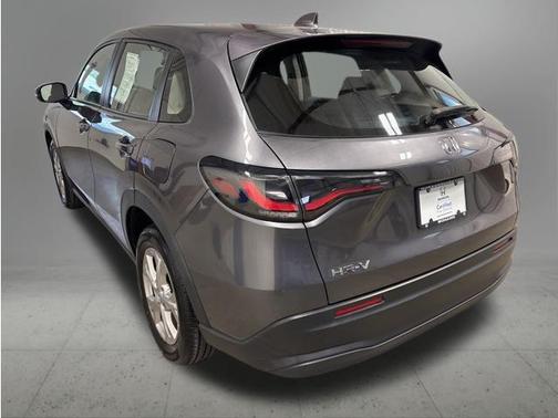 Modern Steel Metallic 2024 Honda HR-V LX