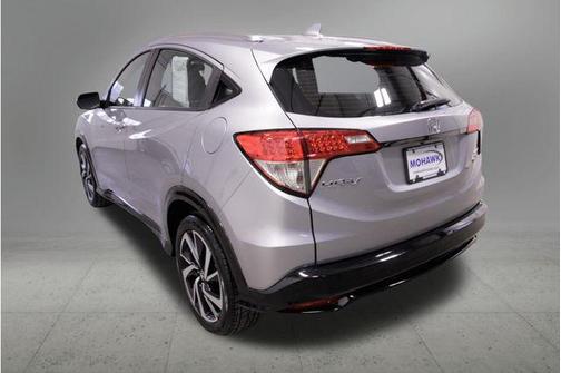 Lunar Silver Metallic 2019 Honda HR-V Sport