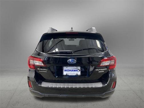 2017 Subaru Outback 3.6R Limited