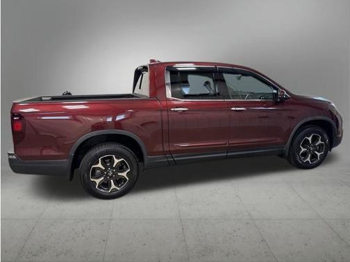 Deep Scarlet Pearl 2020 Honda Ridgeline RTL-E