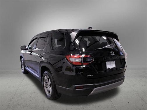 2023 Honda Pilot AWD EX-L 7 Passenger