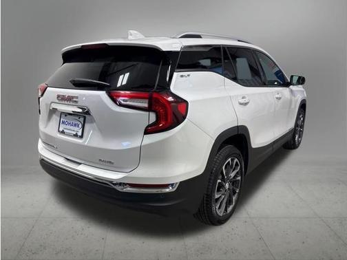 White Frost Tricoat 2022 GMC Terrain SLT