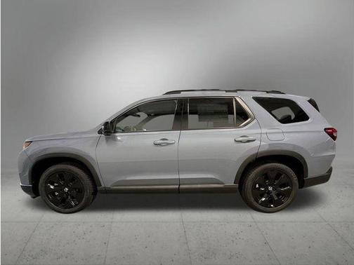 Sonic Gray Pearl 2026 Honda Pilot Black Edition