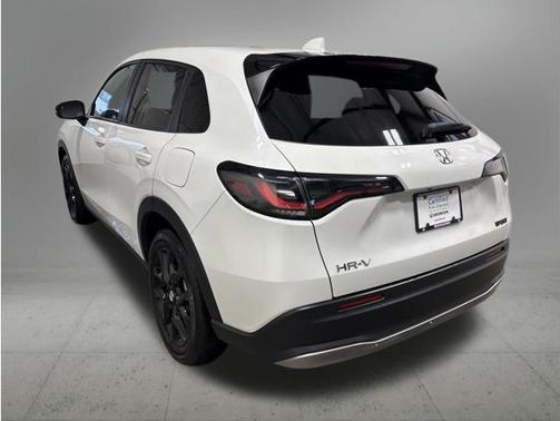 Platinum White Pearl 2024 Honda HR-V AWD Sport