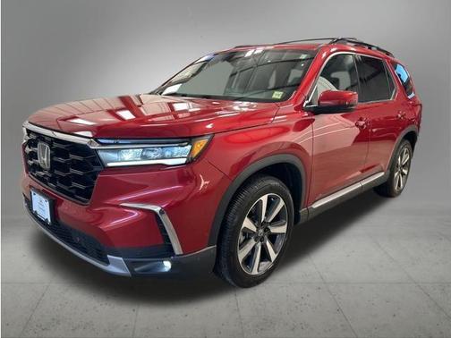 2025 Honda Pilot Touring 8-Passenger