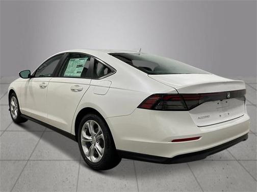 2025 Honda Accord LX 1.5T