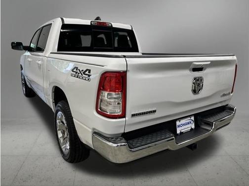 Bright White Clearcoat 2022 RAM 1500 Big Horn/Lone Star