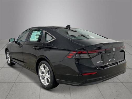 2025 Honda Accord LX 1.5T