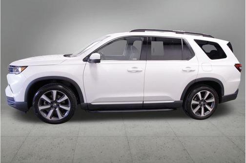 Platinum White Pearl 2023 Honda Pilot AWD Elite