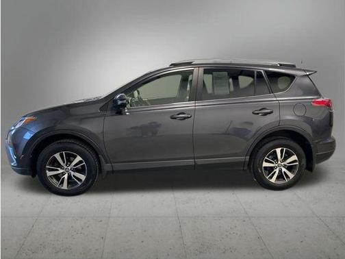 Magnetic Gray Metallic 2018 Toyota RAV4 XLE