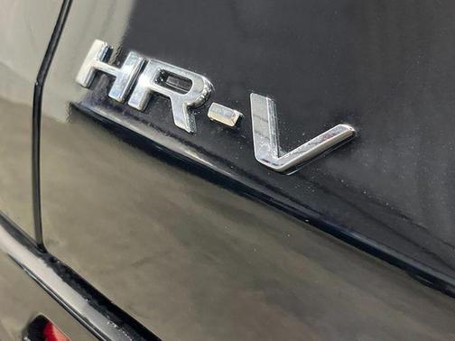 Crystal Black Pearl 2027 Honda HR-V EX-L