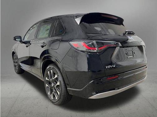 Crystal Black Pearl 2027 Honda HR-V EX-L
