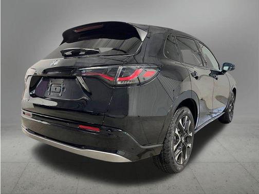 Crystal Black Pearl 2027 Honda HR-V EX-L