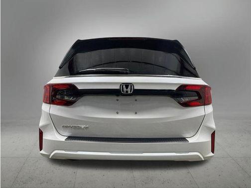 White 2026 Honda Odyssey EX-L