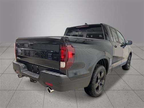 2025 Honda Ridgeline Black