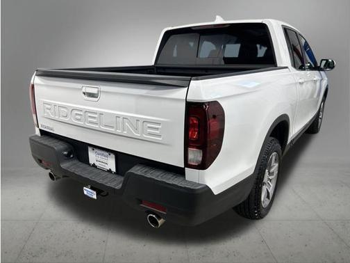 Platinum White Pearl 2026 Honda Ridgeline RTL