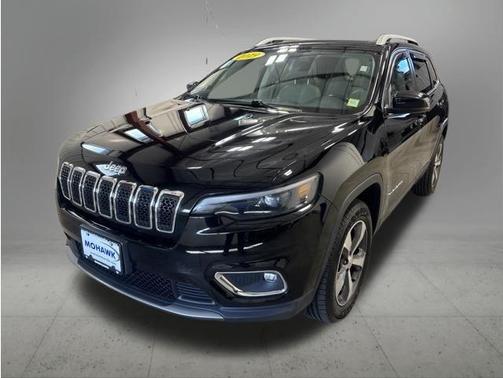 Diamond Black Crystal Pearlcoat 2019 Jeep Cherokee Limited
