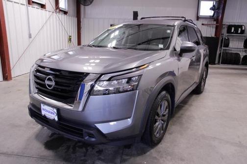 2022 Nissan Pathfinder SV 4WD