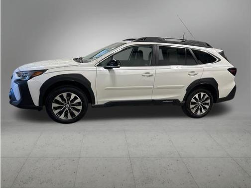 Crystal White Pearl 2024 Subaru Outback Limited