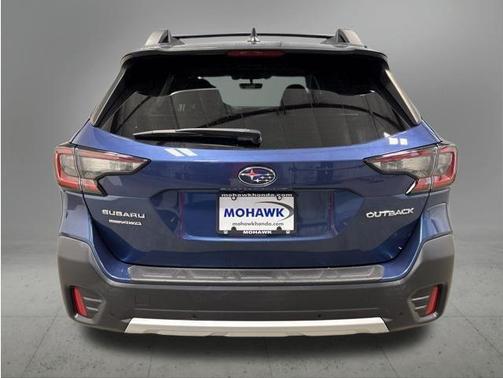 Abyss Blue Pearl 2022 Subaru Outback Limited