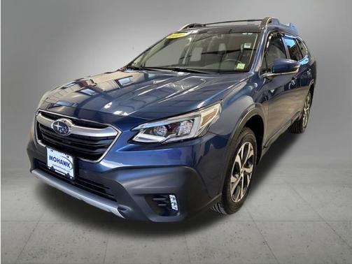 Abyss Blue Pearl 2022 Subaru Outback Limited