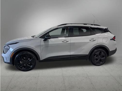 Wolf Gray 2025 Kia Sportage X-Line