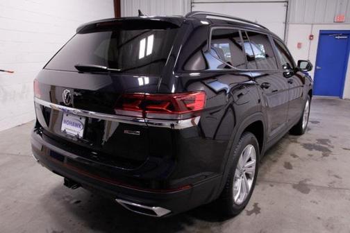 2022 Volkswagen Atlas 3.6L SE w/Technology