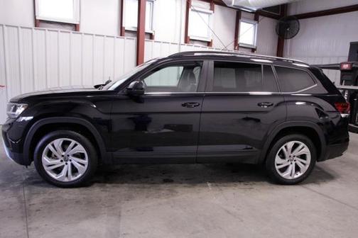 2022 Volkswagen Atlas 3.6L SE w/Technology