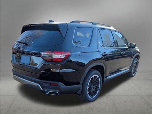 Black 2026 Honda Pilot Touring 8-Passenger