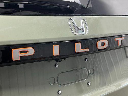 Green 2026 Honda Pilot TrailSport