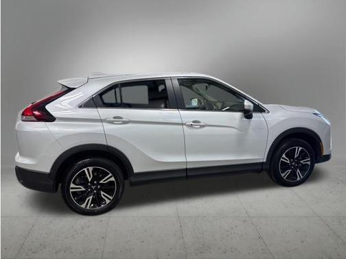 White Diamond 2025 Mitsubishi Eclipse Cross SE