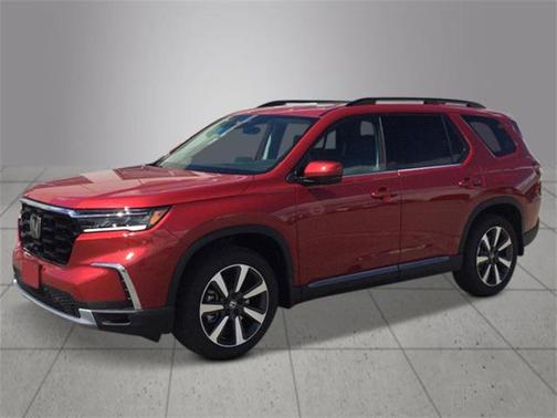 2025 Honda Pilot Touring 8-Passenger