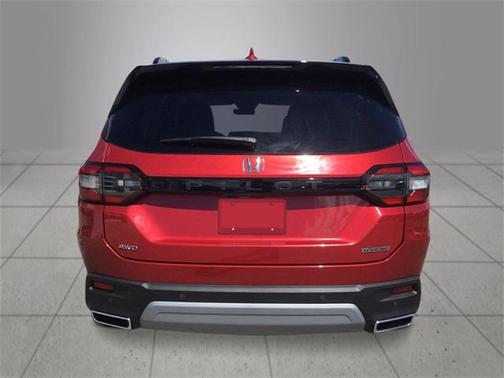 2025 Honda Pilot Touring 8-Passenger