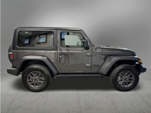 Granite Crystal Metallic Clearcoat 2025 Jeep Wrangler Sport S