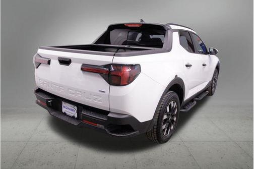 2025 Hyundai SANTA CRUZ SEL Activity