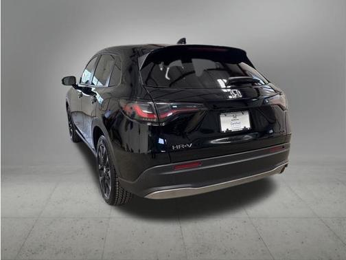 Crystal Black Pearl 2024 Honda HR-V AWD Sport