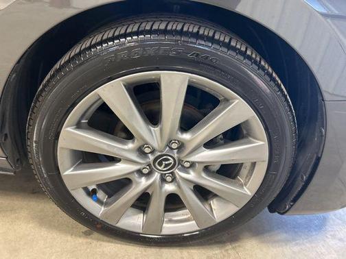 2023 Mazda Mazda3 FWD w/Preferred Package