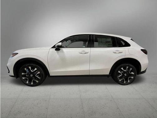 White 2027 Honda HR-V EX-L