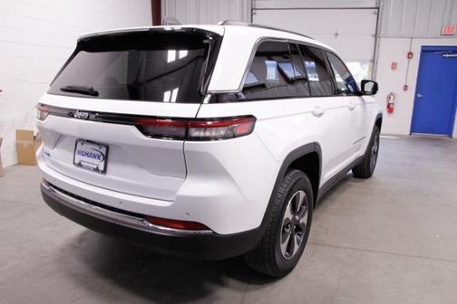 2023 Jeep Grand Cherokee 4xe Base