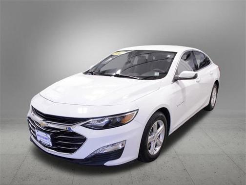 2022 Chevrolet Malibu FWD LT