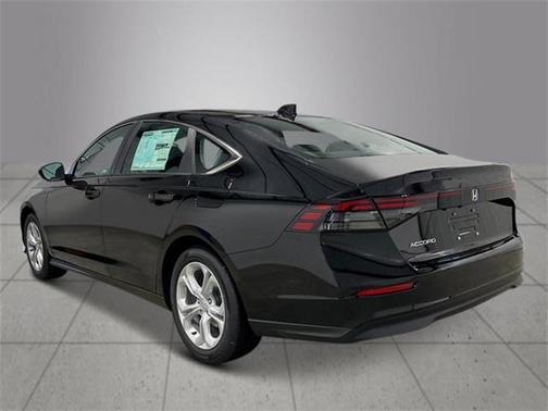 2025 Honda Accord LX 1.5T
