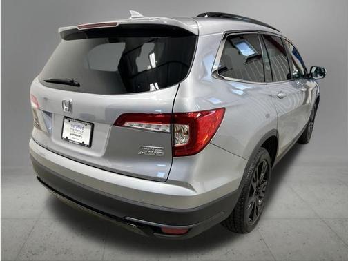 Lunar Silver Metallic 2022 Honda Pilot AWD Special Edition