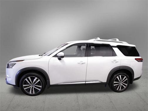 2025 Nissan Pathfinder Platinum 4WD