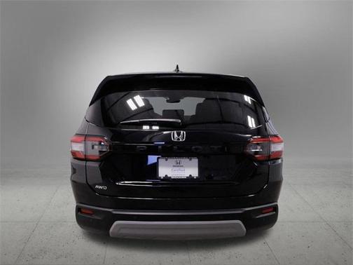 2024 Honda Pilot EX-L 7 Passenger