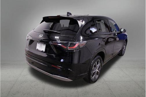 Crystal Black Pearl 2024 Honda HR-V EX-L